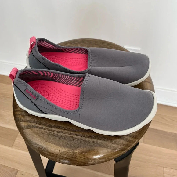 Crocs Busy Day Skimmer size 12-13 kids - Picture 2 of 7